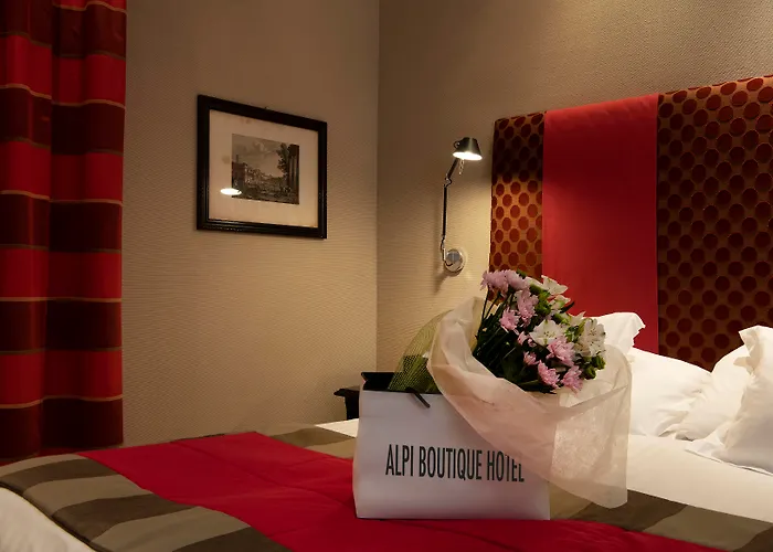 Alpi Hotel